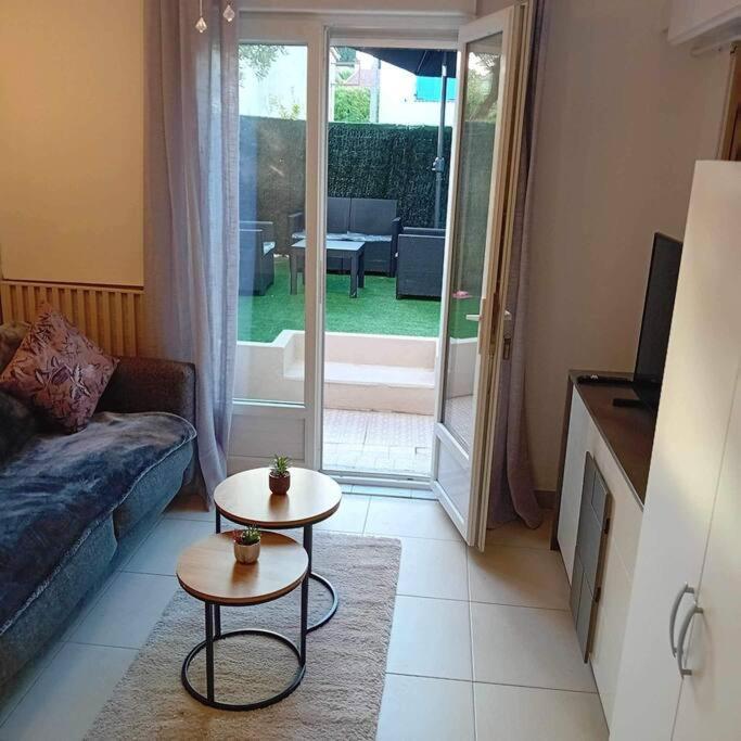 Studio Cosy Terrasse Front Mer Cagnes-sur-Mer Kültér fotó